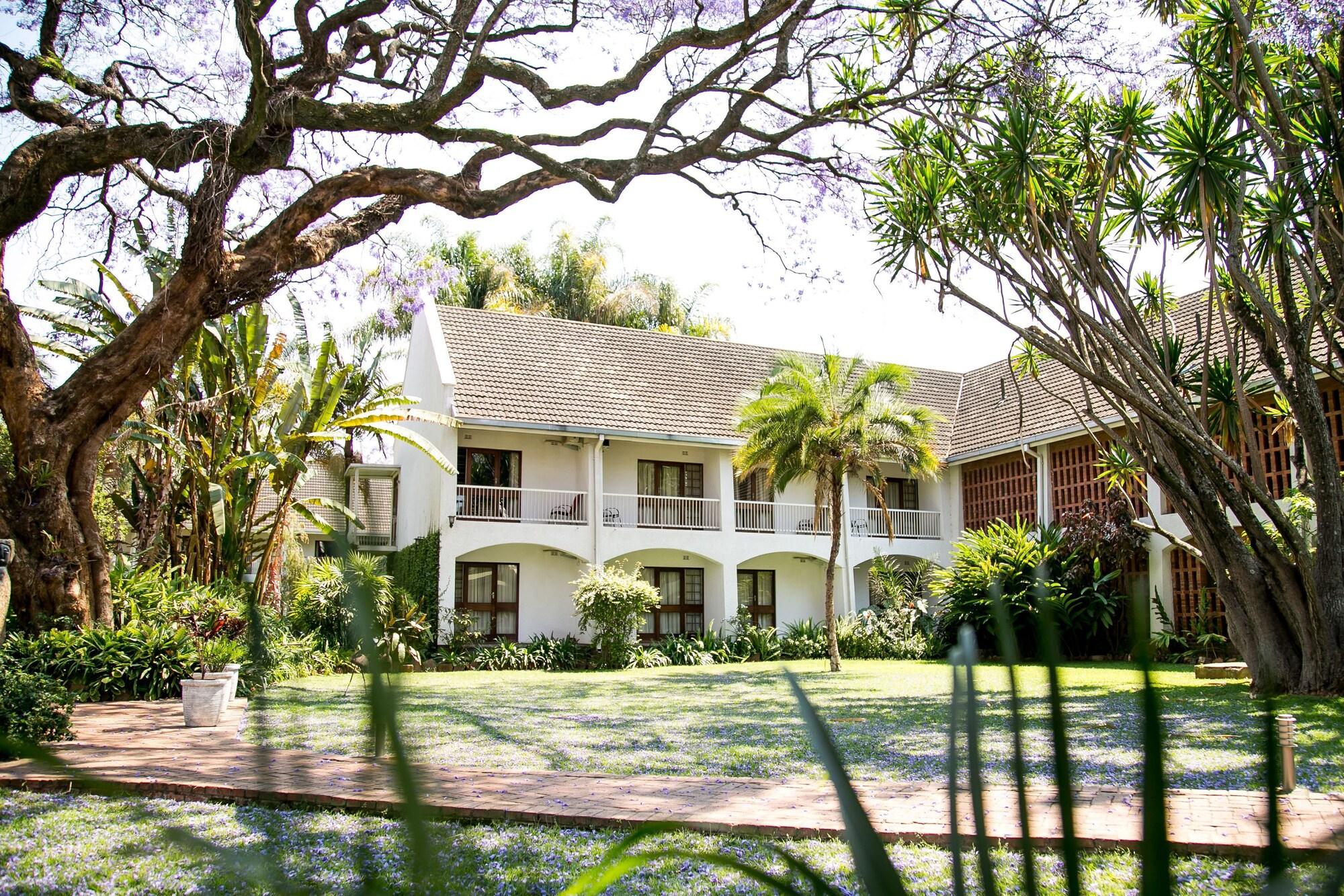Bronte Hotel Harare Exterior photo