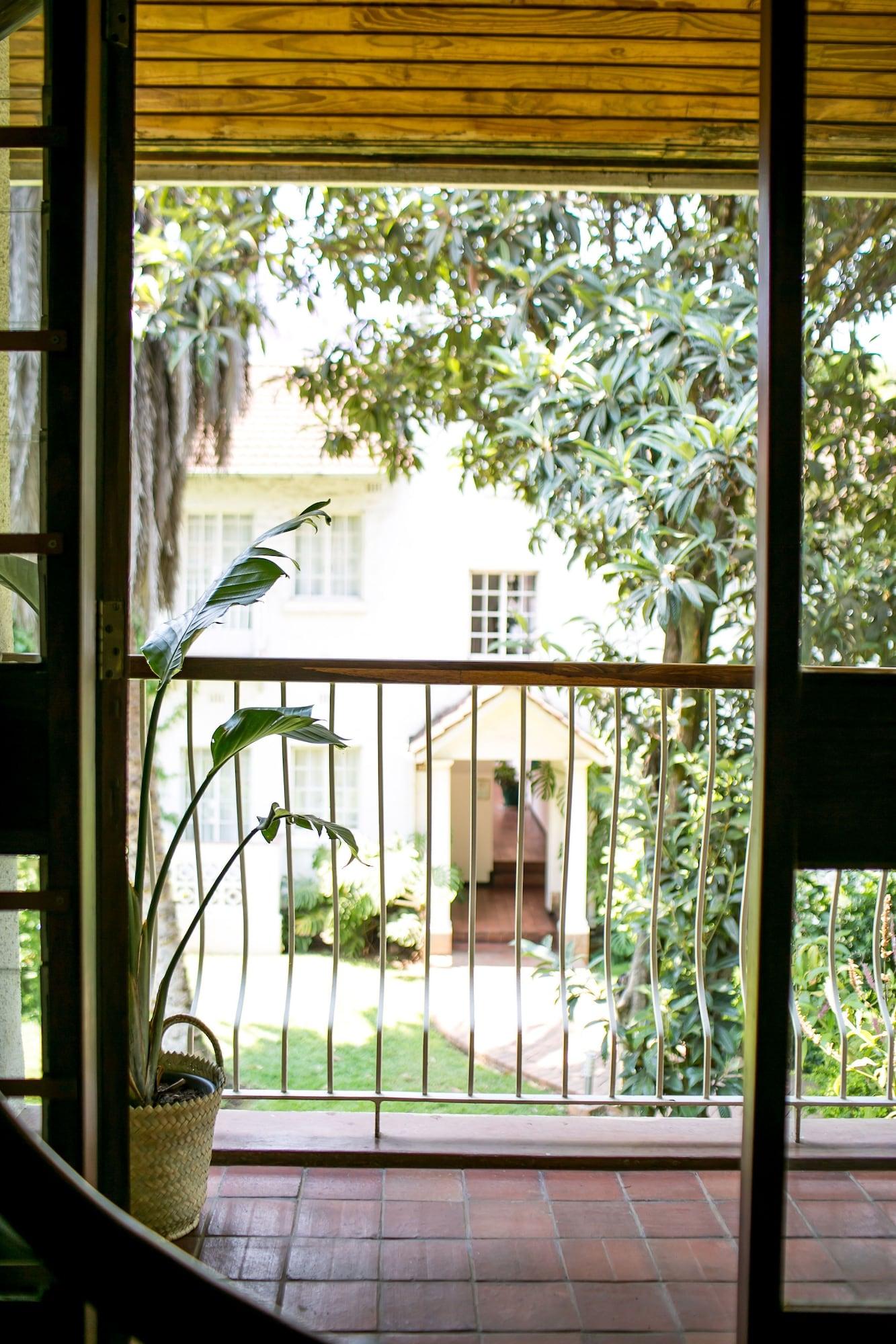 Bronte Hotel Harare Exterior photo