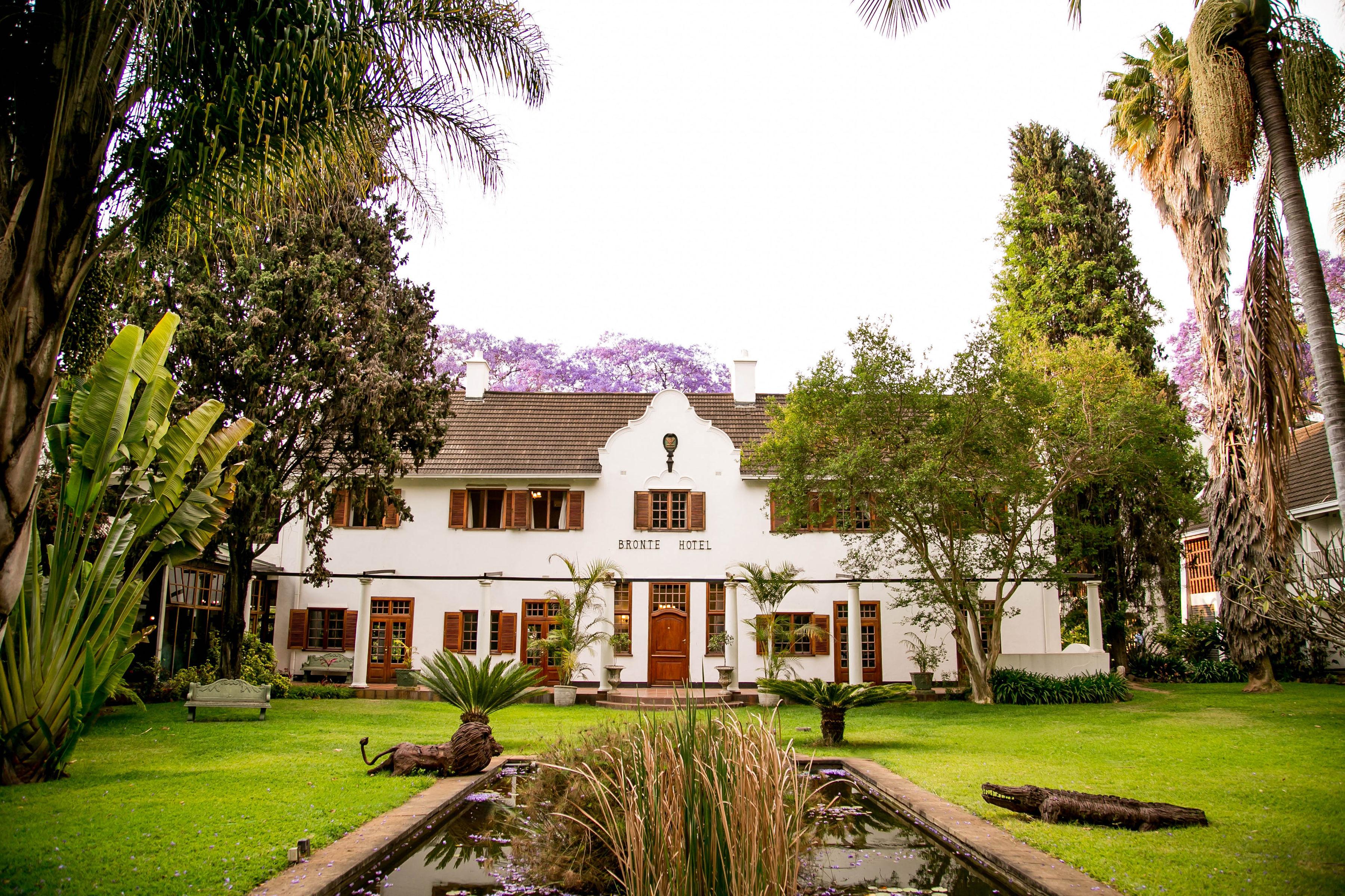 Bronte Hotel Harare Exterior photo