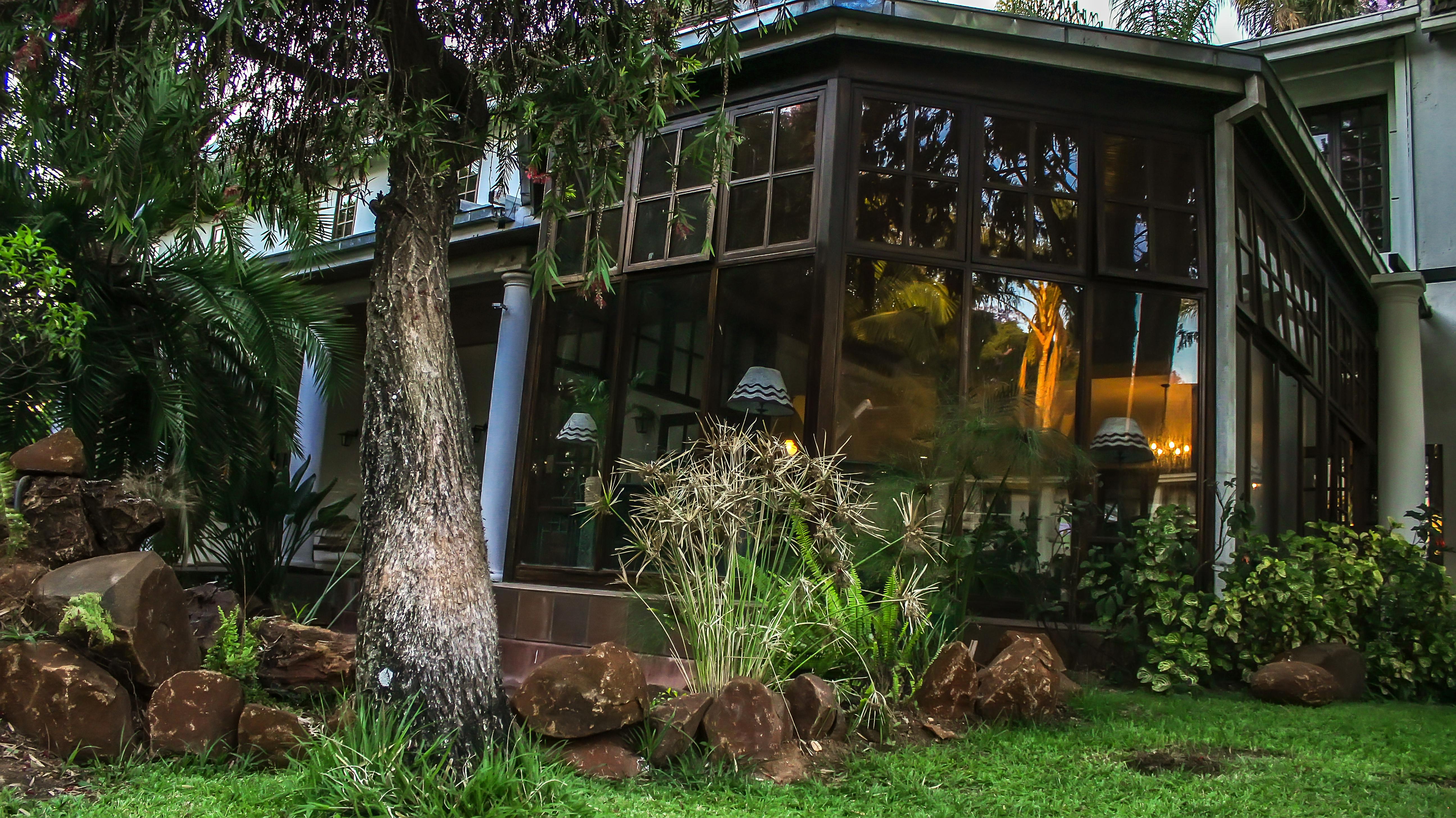 Bronte Hotel Harare Exterior photo