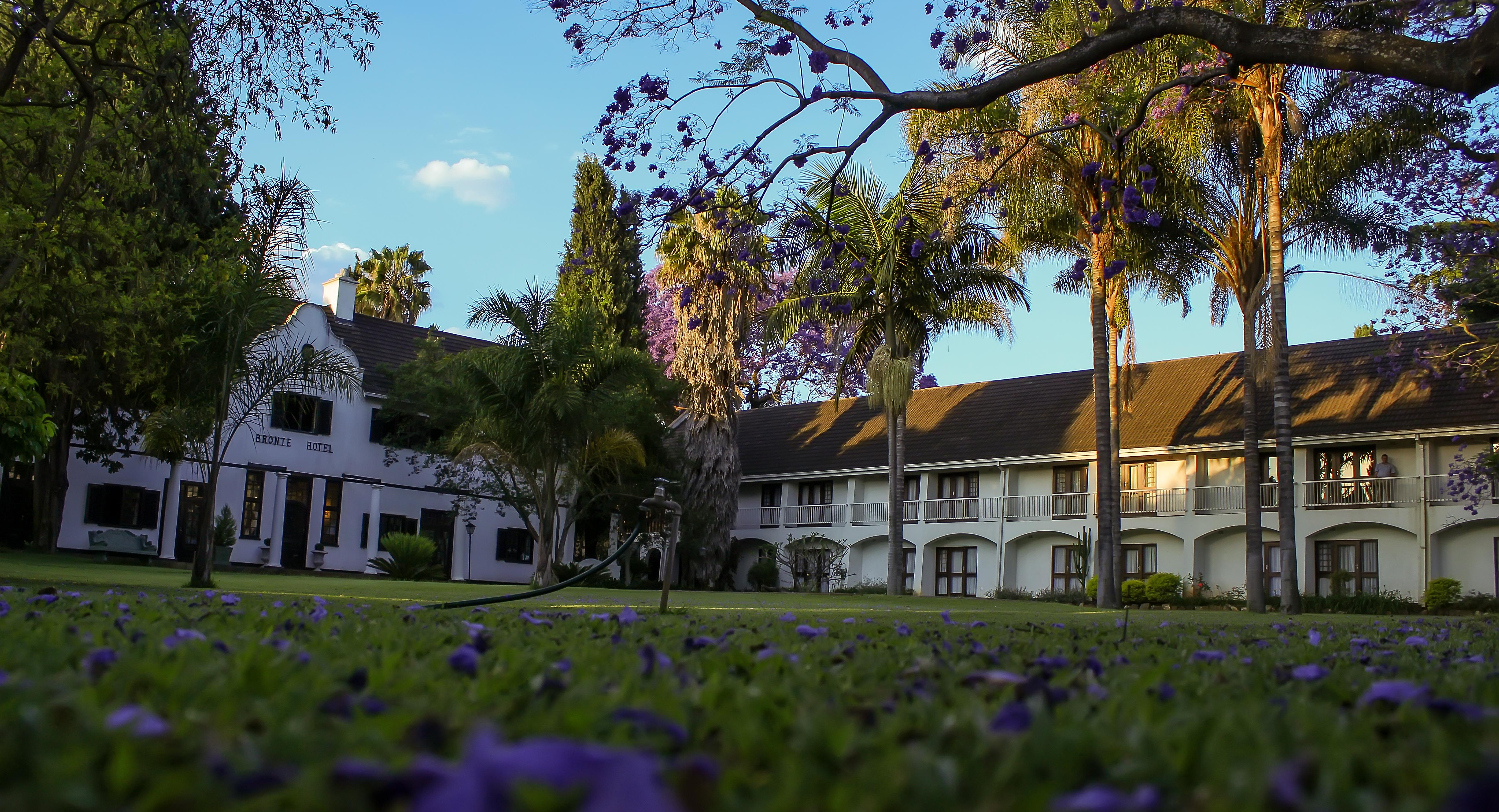 Bronte Hotel Harare Exterior photo